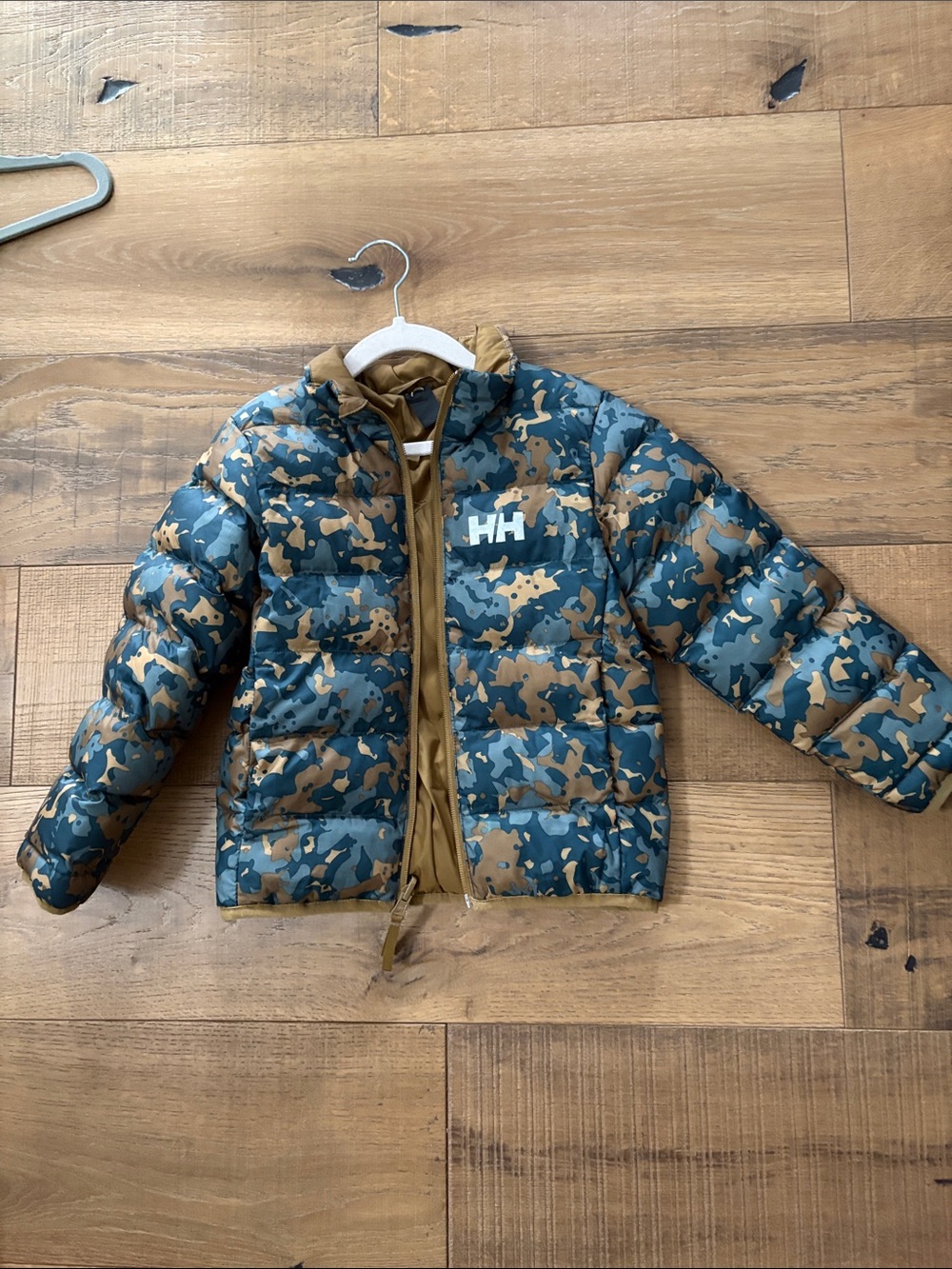 Helly Hansen Kids' Blue/Green & Brown Reversible Camouflage Puffer Jacket 6T